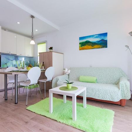 Apartment Close To Krk Town Centre Екстериор снимка