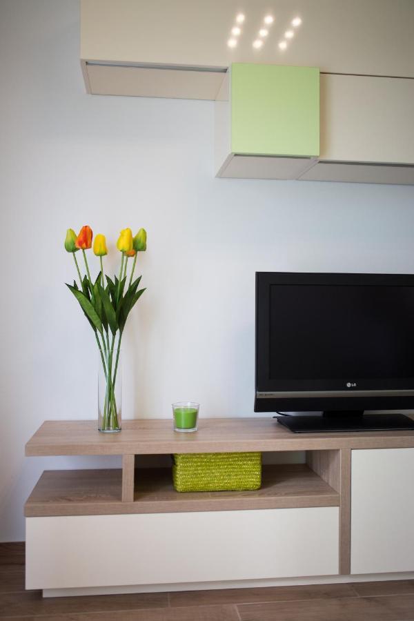 Apartment Close To Krk Town Centre Екстериор снимка